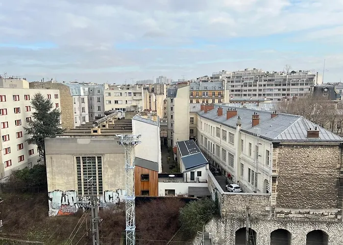 Entre Montmartre Et Canal Saint Martin-gare Du Nord パリ