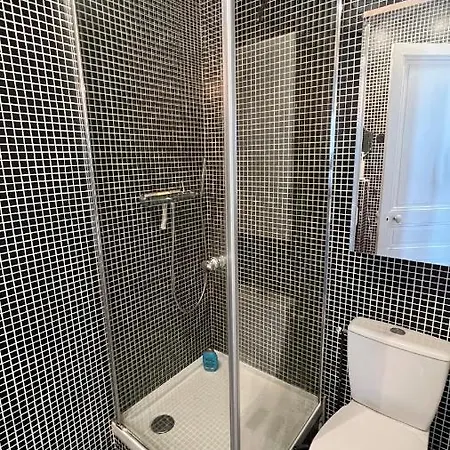 Apartment Entre Montmartre Et Canal Saint Martin-gare Du Nord *
